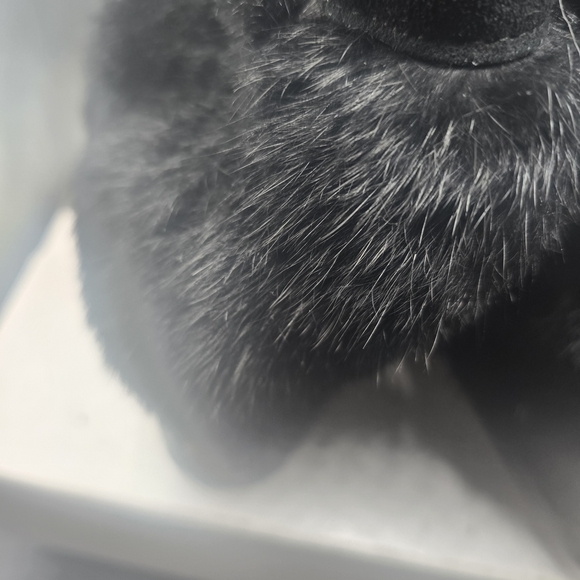 Manitobah Mukluks Women's Black Winter Boots - Picture 3 of 9